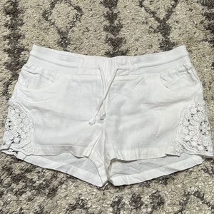Cotton white shorts